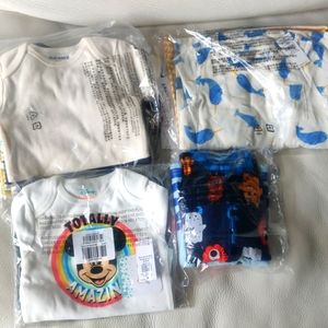 18-24m lot brand new with tags Old Navy clothing